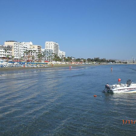 St. Lazaros Seaside Apartment Lárnaka Kültér fotó