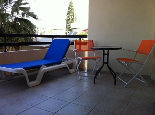 St. Lazaros Seaside Apartment Lárnaka Kültér fotó